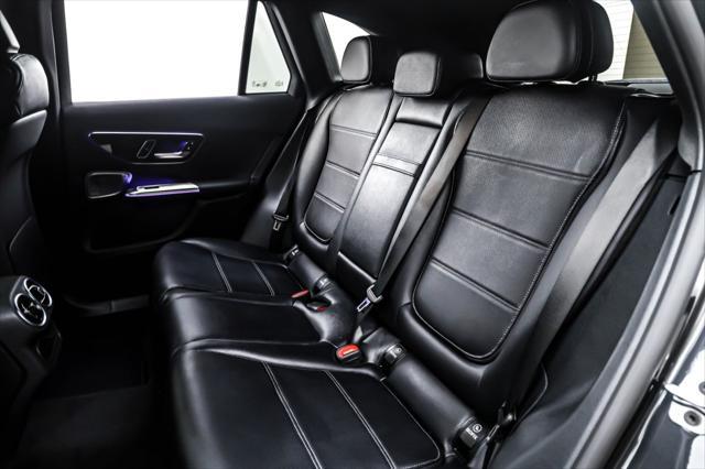 new 2025 Mercedes-Benz GLC 300 car, priced at $54,055