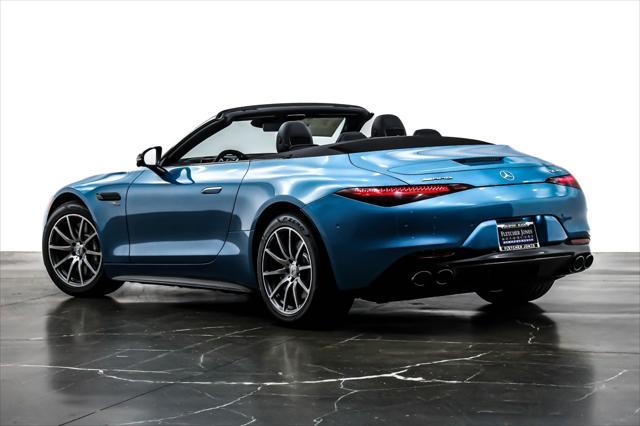 new 2025 Mercedes-Benz AMG SL 43 car, priced at $117,785