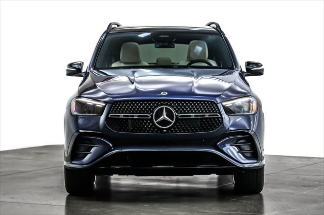 new 2025 Mercedes-Benz GLE 450 car, priced at $81,015