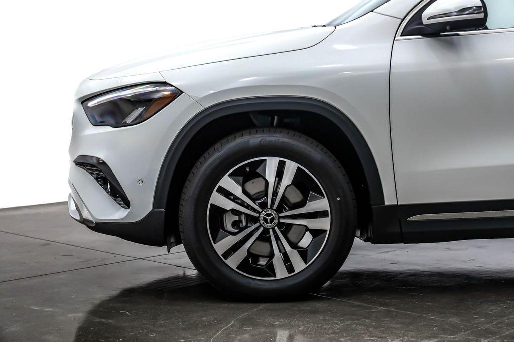 new 2026 Mercedes-Benz GLA 250 car, priced at $47,760
