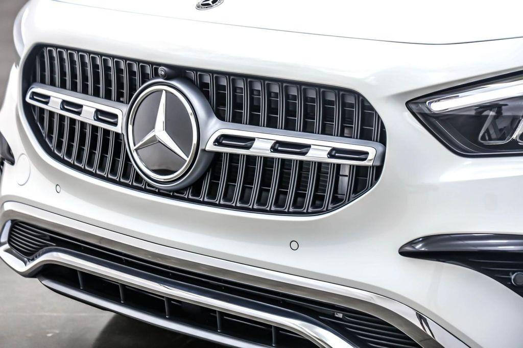 new 2026 Mercedes-Benz GLA 250 car, priced at $47,760