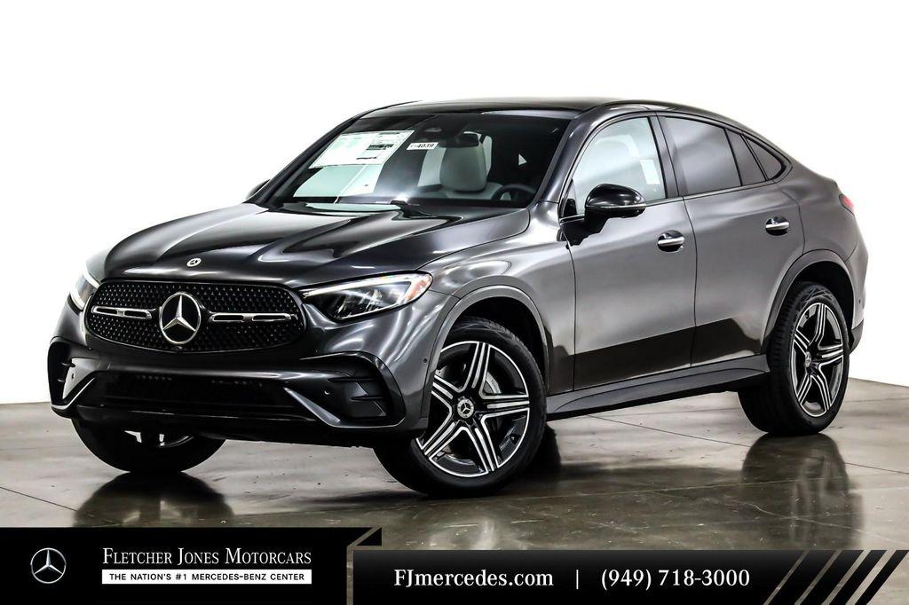 new 2025 Mercedes-Benz GLC 300 car, priced at $67,220