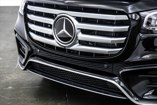 new 2025 Mercedes-Benz GLS 450 car, priced at $97,945