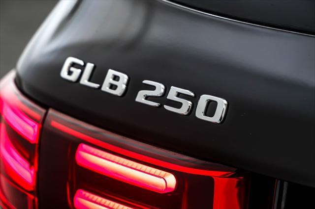 new 2025 Mercedes-Benz GLB 250 car, priced at $47,145