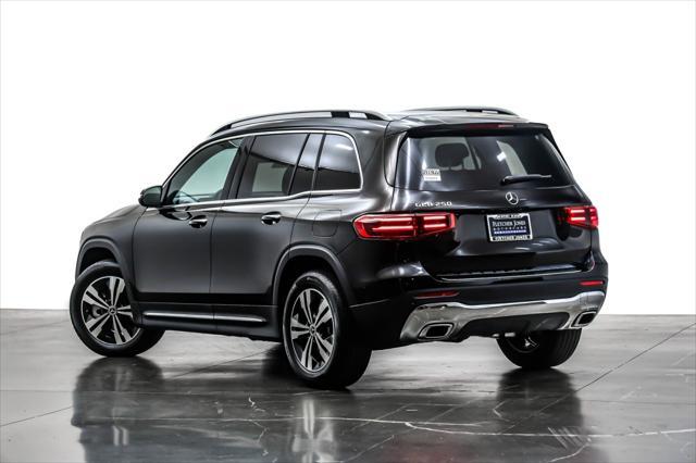 new 2025 Mercedes-Benz GLB 250 car, priced at $47,145