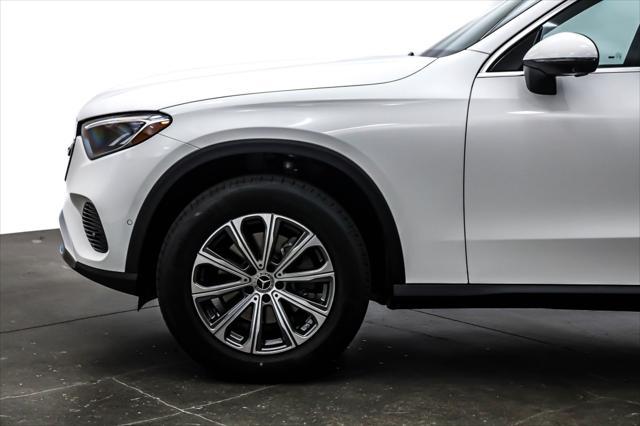 new 2025 Mercedes-Benz GLC 300 car, priced at $53,305