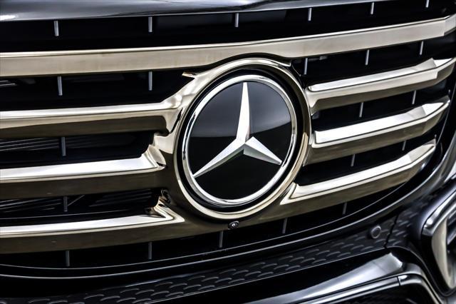 new 2025 Mercedes-Benz GLS 580 car, priced at $119,945