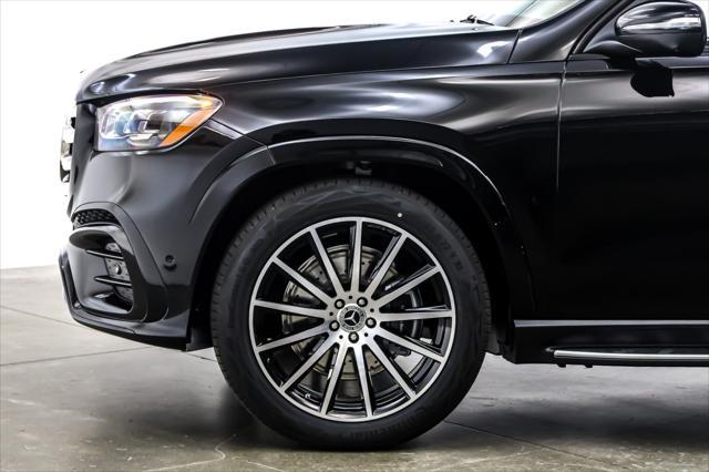 new 2025 Mercedes-Benz GLS 580 car, priced at $119,945