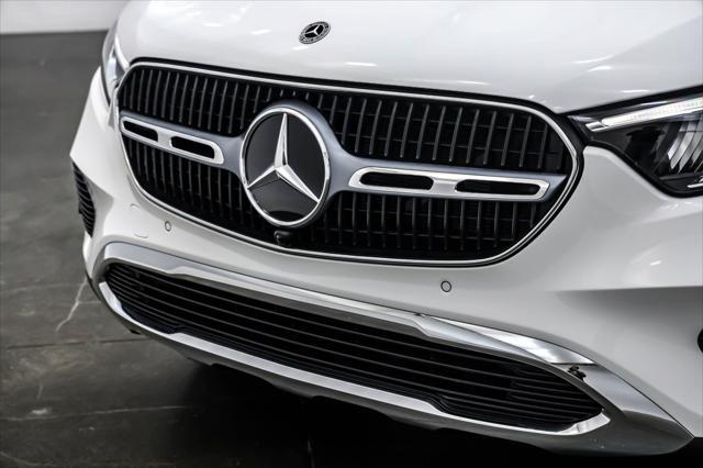new 2025 Mercedes-Benz GLC 300 car, priced at $53,880