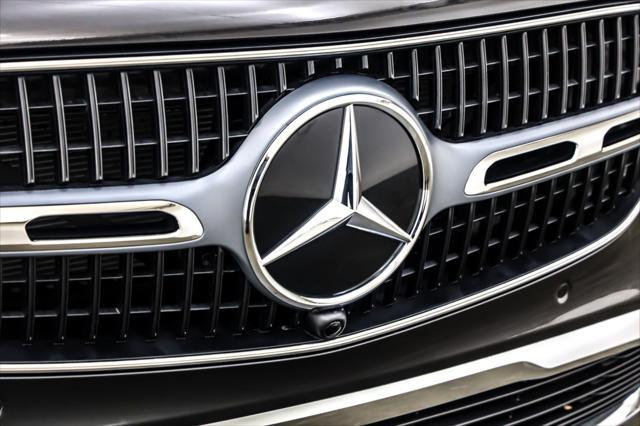 new 2025 Mercedes-Benz GLC 300 car, priced at $54,030