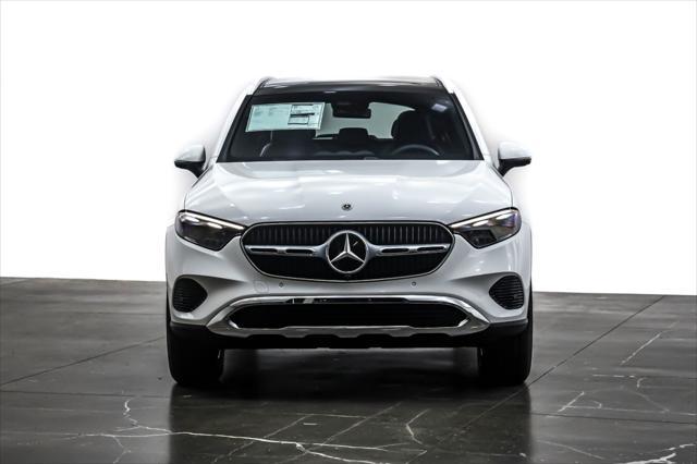 new 2025 Mercedes-Benz GLC 300 car, priced at $56,755