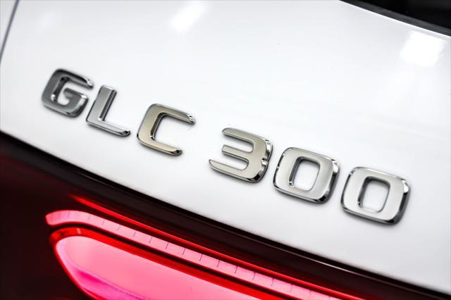 new 2025 Mercedes-Benz GLC 300 car, priced at $53,465