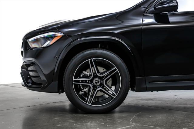 new 2025 Mercedes-Benz GLA 250 car, priced at $51,935