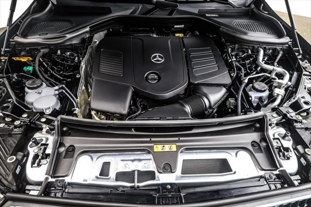 new 2025 Mercedes-Benz GLC 350e car, priced at $65,520