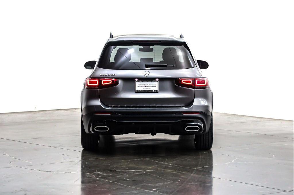used 2021 Mercedes-Benz GLB 250 car, priced at $24,893
