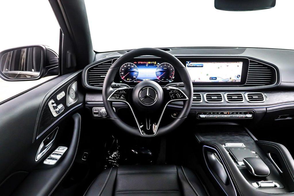 new 2026 Mercedes-Benz GLE 580 car, priced at $101,335