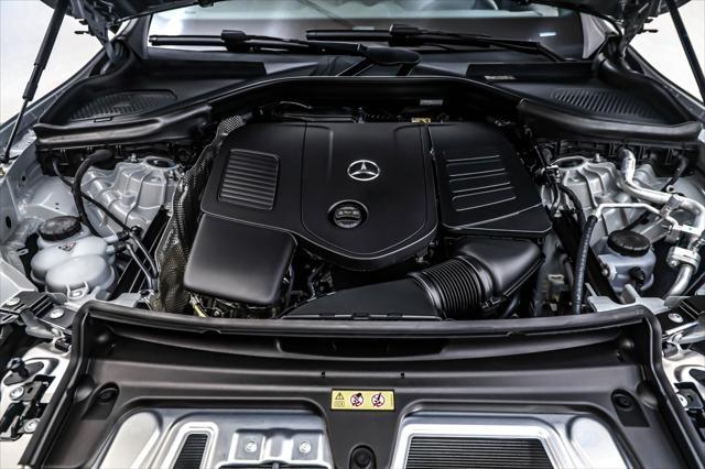 new 2025 Mercedes-Benz GLC 300 car, priced at $54,355