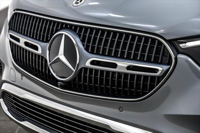 new 2025 Mercedes-Benz GLC 300 car, priced at $54,355