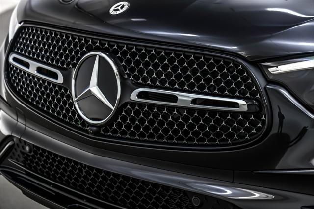 new 2025 Mercedes-Benz GLC 300 car, priced at $66,945