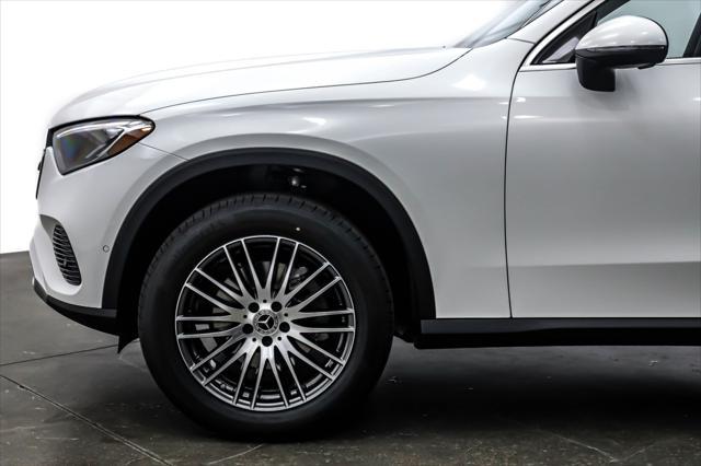 new 2025 Mercedes-Benz GLC 300 car, priced at $51,385