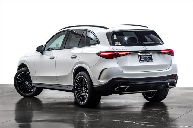 new 2025 Mercedes-Benz GLC 300 car, priced at $55,685