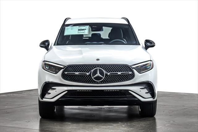 new 2025 Mercedes-Benz GLC 300 car, priced at $55,685