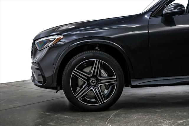 new 2025 Mercedes-Benz GLC 300 car, priced at $67,930