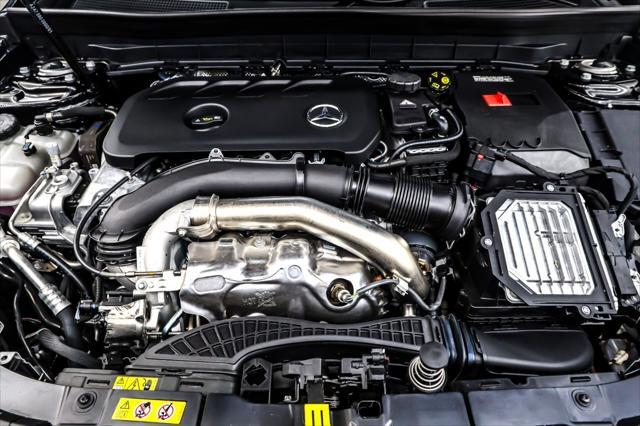 new 2025 Mercedes-Benz GLB 250 car, priced at $48,450