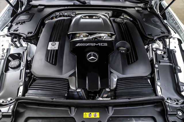 new 2025 Mercedes-Benz AMG SL 55 car, priced at $165,280