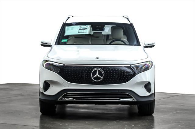new 2025 Mercedes-Benz EQB 250 car, priced at $59,350