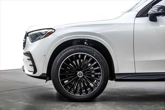 new 2025 Mercedes-Benz GLC 300 car, priced at $61,825