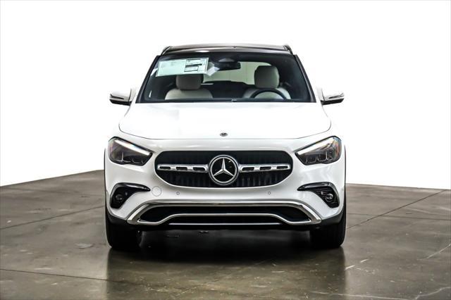 new 2025 Mercedes-Benz GLA 250 car, priced at $47,395