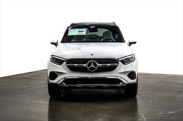 new 2025 Mercedes-Benz GLC 300 car, priced at $52,700