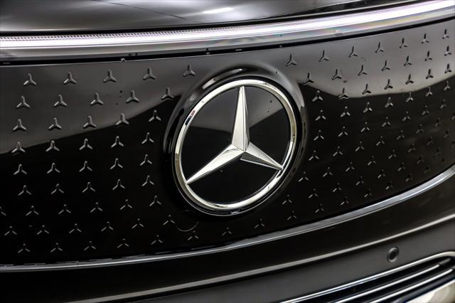 new 2024 Mercedes-Benz EQB 250 car, priced at $59,125