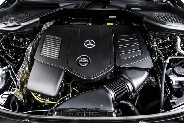 new 2025 Mercedes-Benz GLC 300 car, priced at $67,815