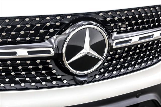 new 2025 Mercedes-Benz GLB 250 car, priced at $51,675