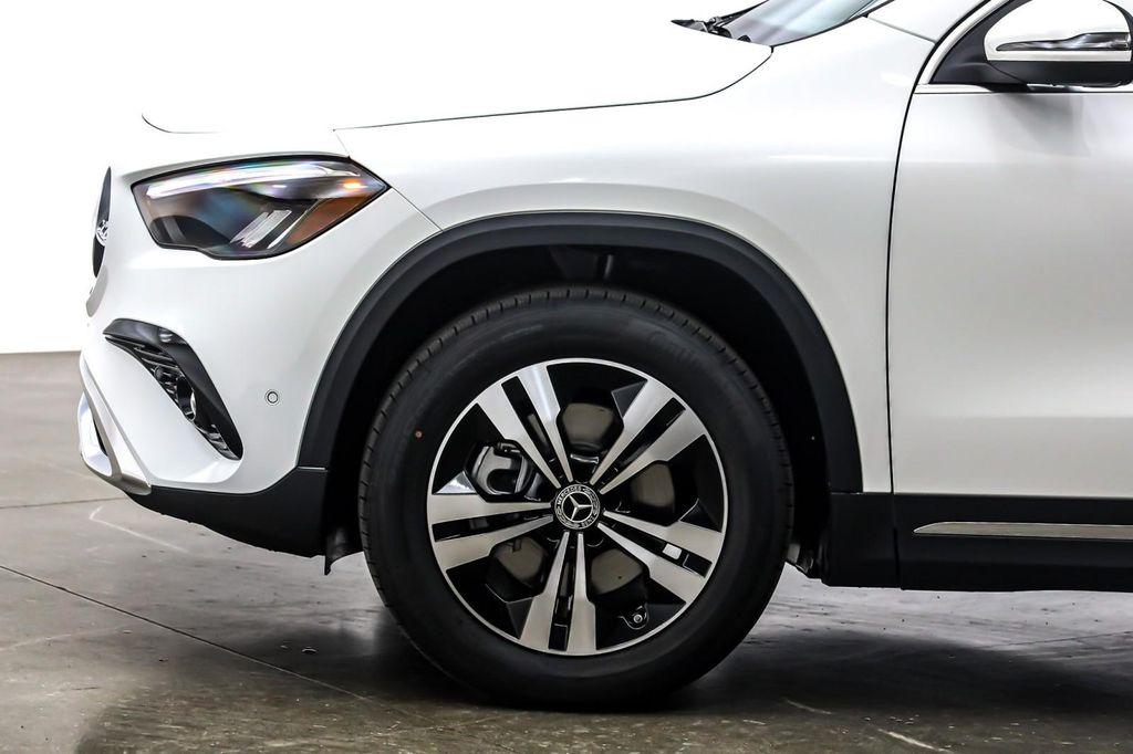 new 2026 Mercedes-Benz GLA 250 car, priced at $47,160