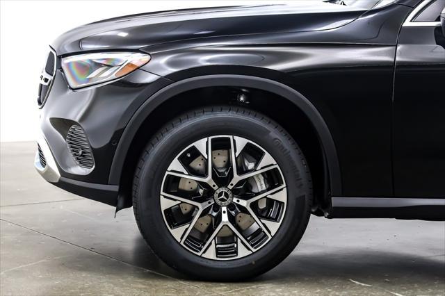 new 2025 Mercedes-Benz GLC 350e car, priced at $62,370