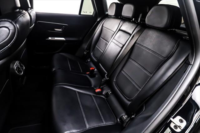 new 2025 Mercedes-Benz GLC 350e car, priced at $62,370