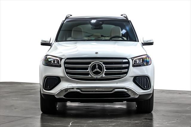 new 2025 Mercedes-Benz GLS 450 car, priced at $92,115