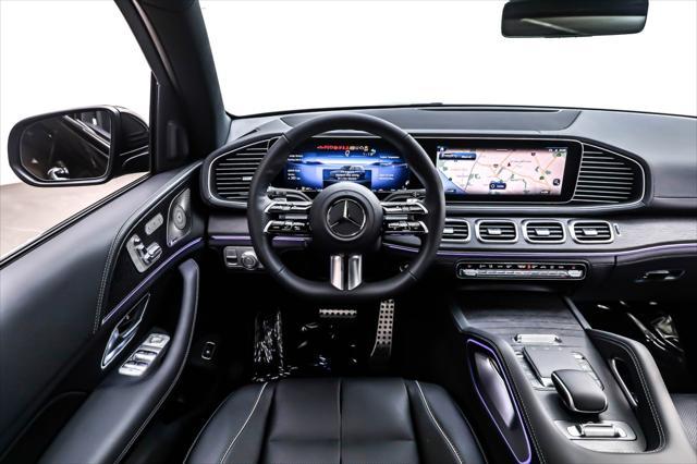 new 2025 Mercedes-Benz GLS 580 car, priced at $122,115