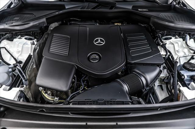 new 2025 Mercedes-Benz GLC 300 car, priced at $51,780