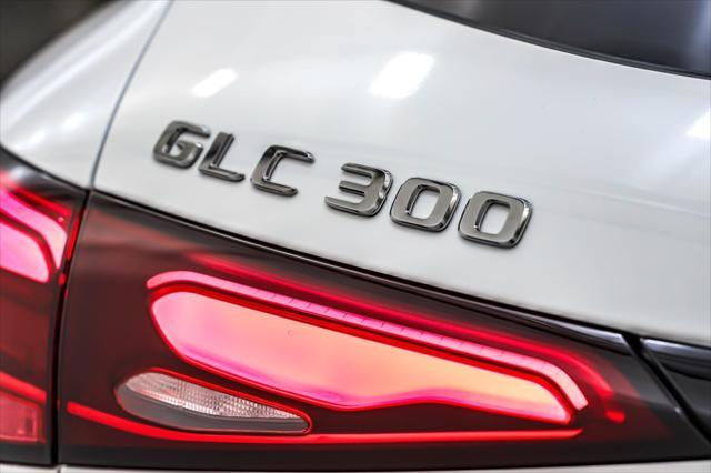 new 2025 Mercedes-Benz GLC 300 car, priced at $51,780