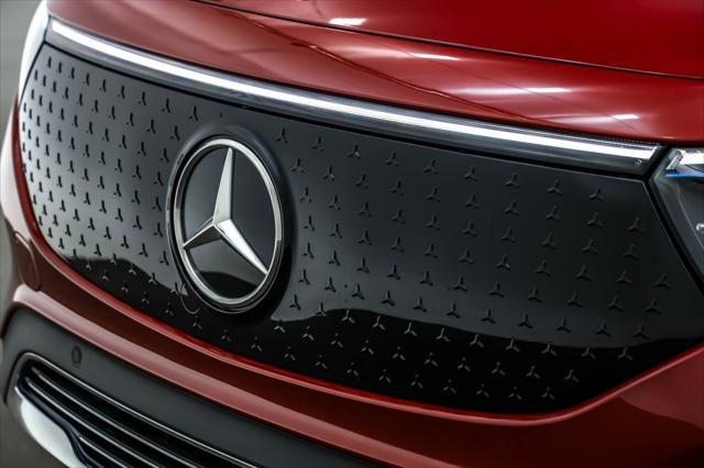 new 2024 Mercedes-Benz EQB 250 car, priced at $59,540