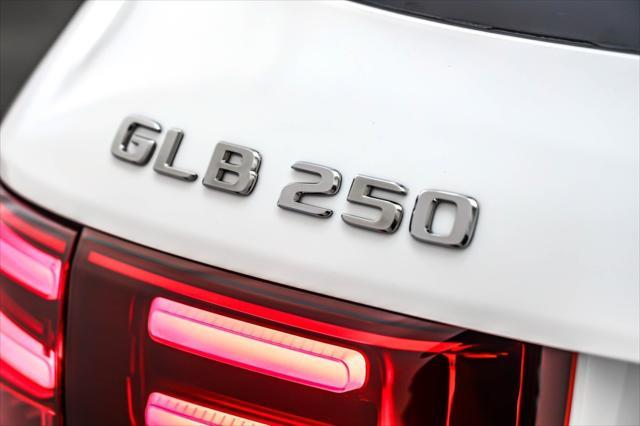 new 2025 Mercedes-Benz GLB 250 car, priced at $47,470