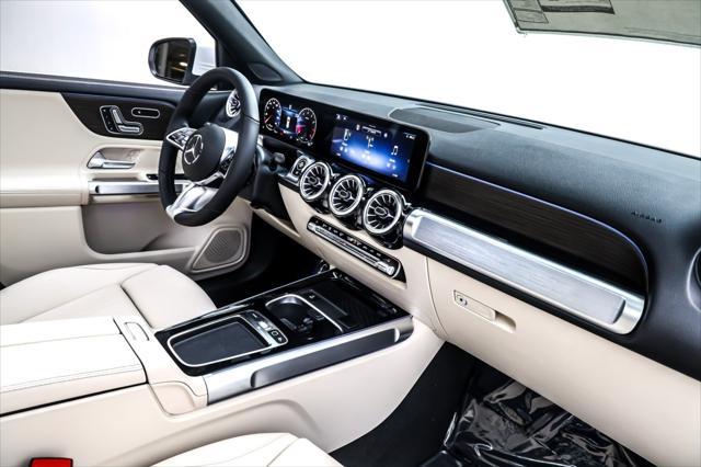 new 2025 Mercedes-Benz GLB 250 car, priced at $49,420