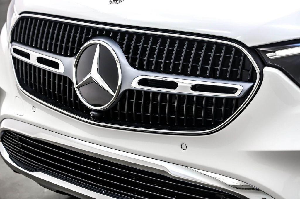 new 2026 Mercedes-Benz GLC 300 car, priced at $51,520