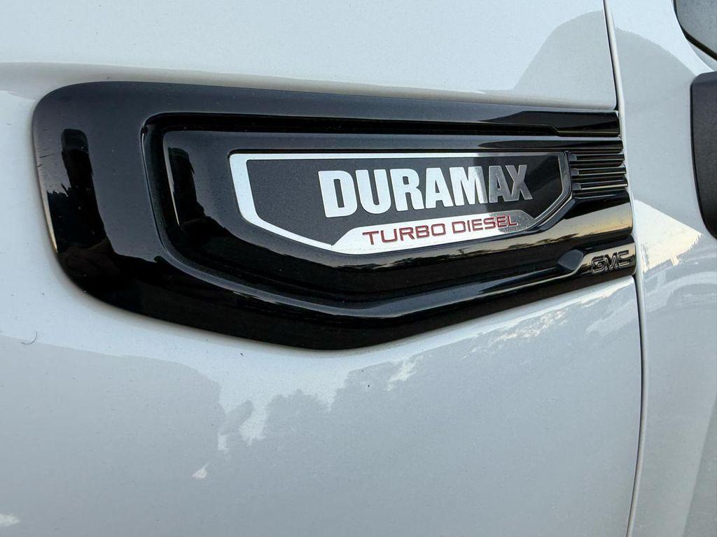 used 2022 GMC Sierra 1500 car, priced at $30,900