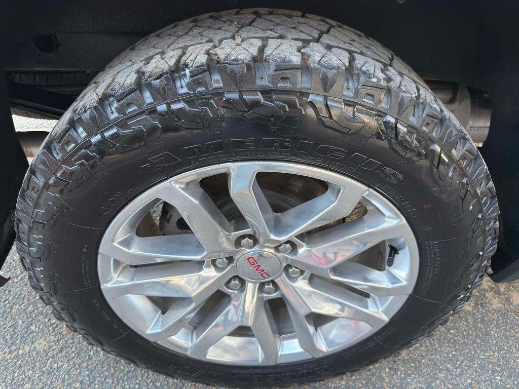 used 2019 GMC Sierra 1500 car, priced at $31,900