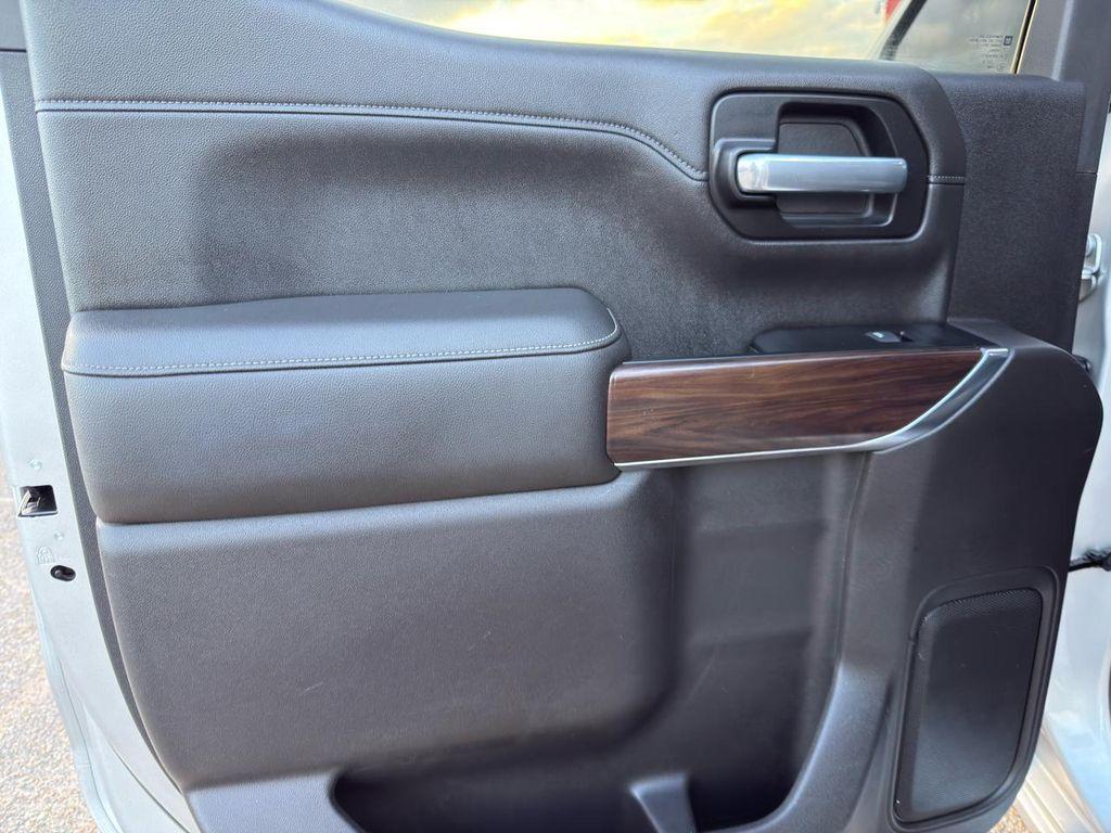 used 2019 GMC Sierra 1500 car, priced at $31,900